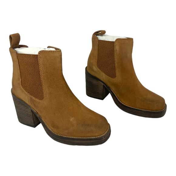 Diba Sereta Suede Bootie Cognac Size 6 NWT $159 MSRP - Picture 2 of 6